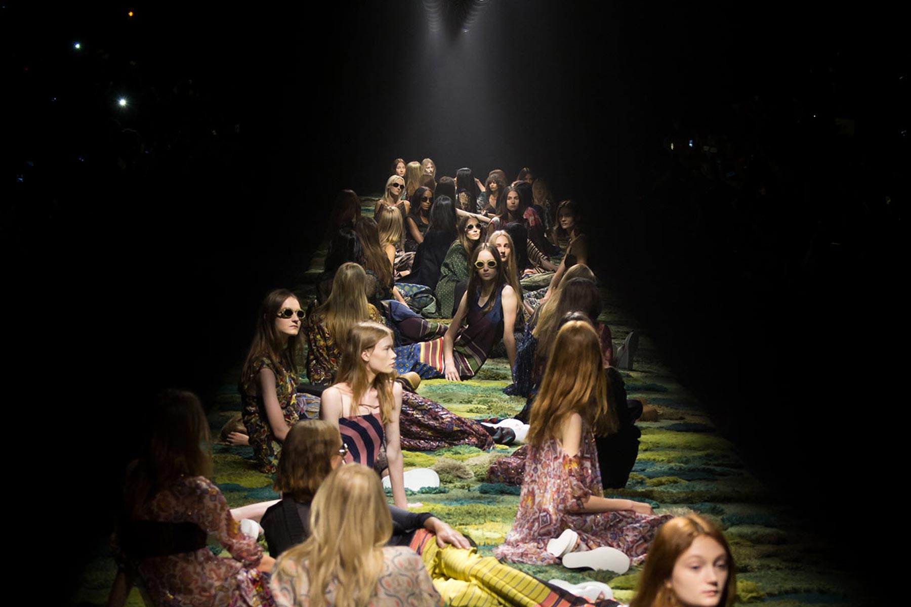 DRIES VAN NOTEN S/S 2015 PARIS FASHION WEEK